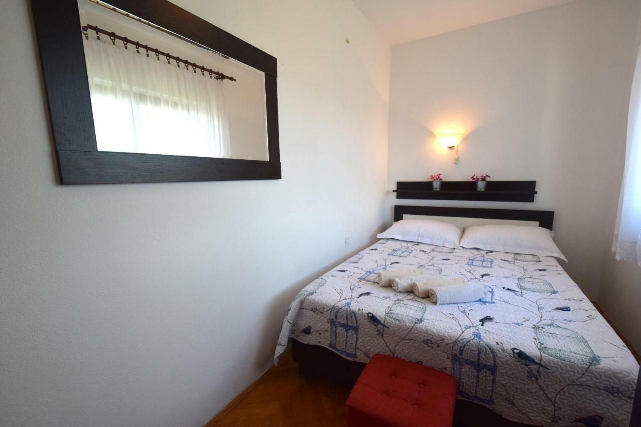 Apartment Biserka 马林斯卡 外观 照片