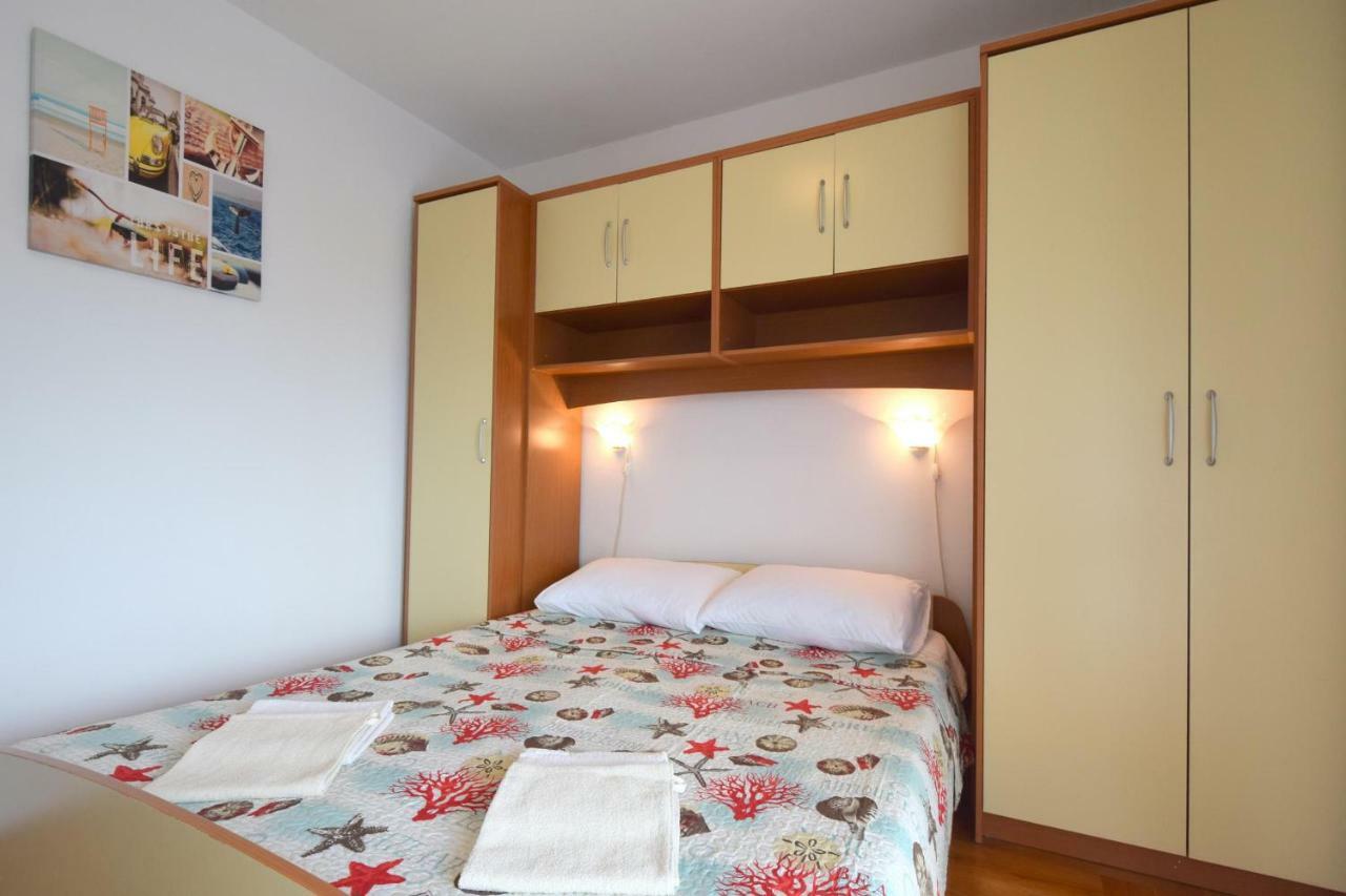 Apartment Biserka 马林斯卡 外观 照片